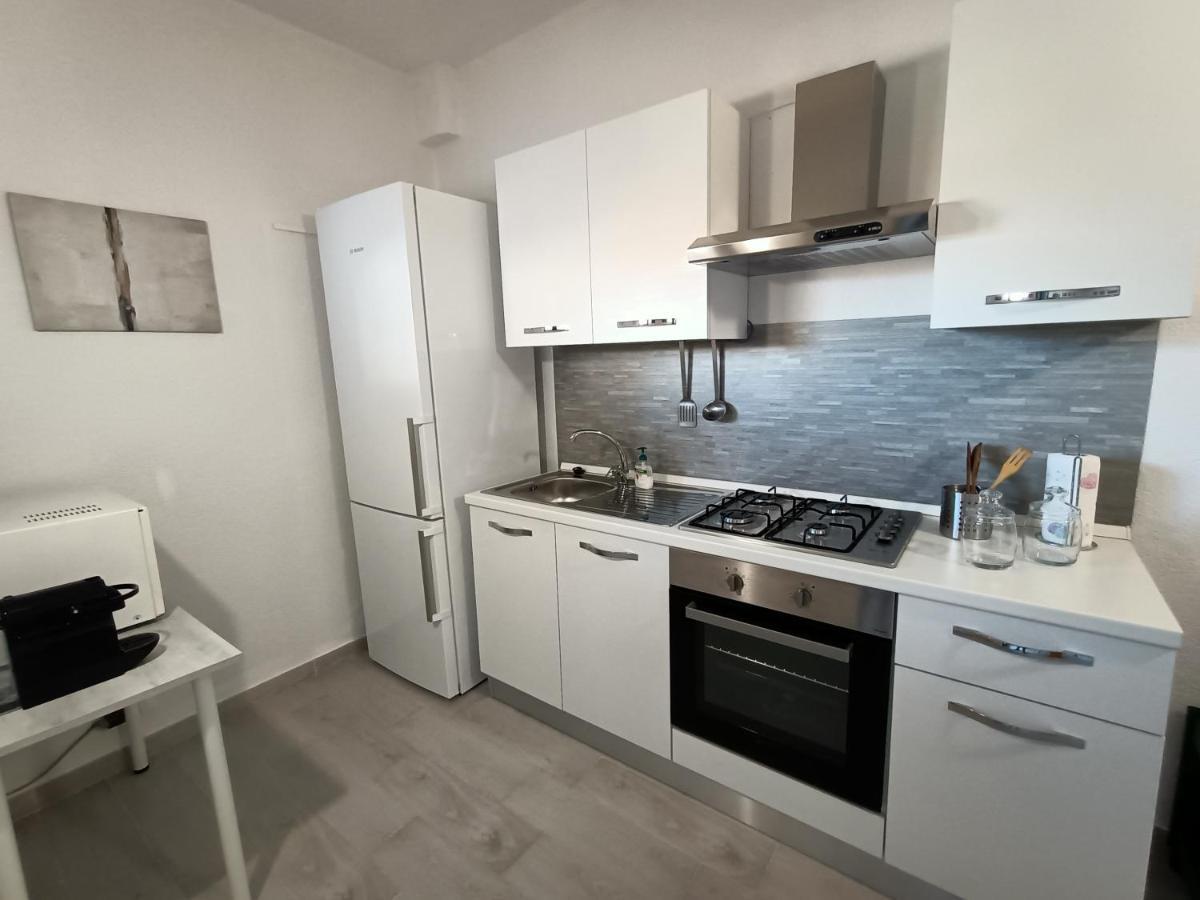 Venusilia Apartment - Free Parking Aci Castello Eksteriør bilde
